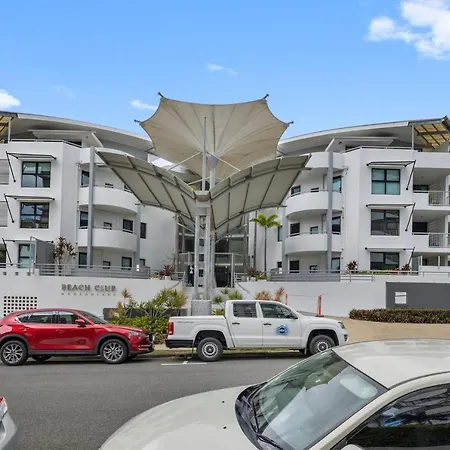Beach Club Delight Mooloolaba Exterior photo